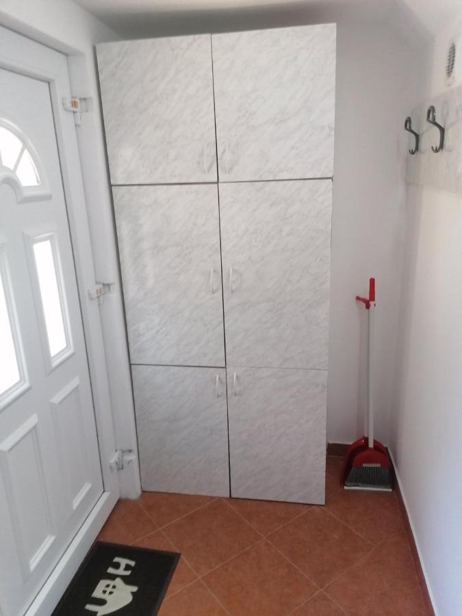 Apartman Oaza Olja Belgrade Extérieur photo